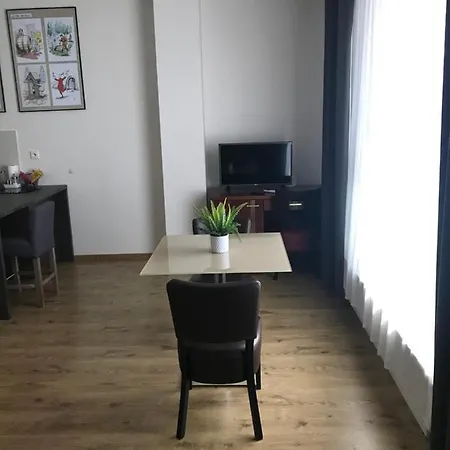 شقة Apartman فالتيس